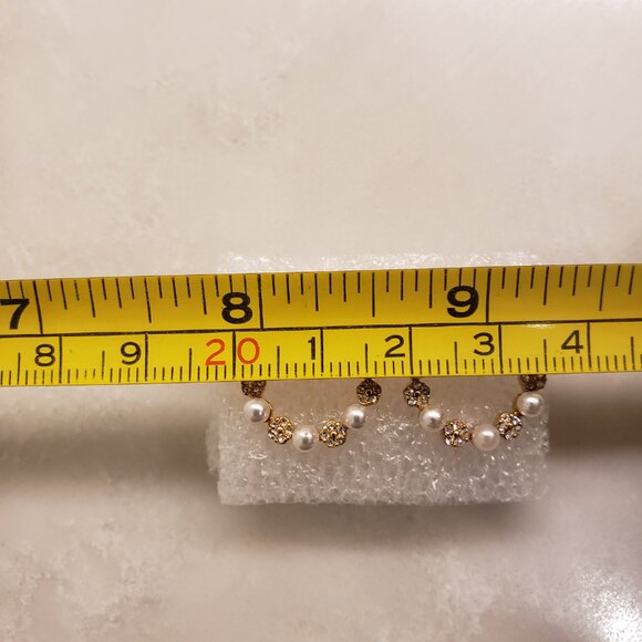 New Costumer Jewelry Crystal and Pearl Hoop Stud Earrings - Picture 5 of 6